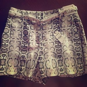 Express Snake skin shorts size 4